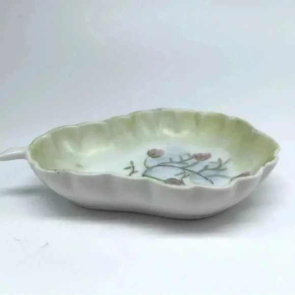 3 Vintage Pear & Apple Shaped Hand Painted TRINKET DISHES Fruit & Flowers - Picture 13 of 13